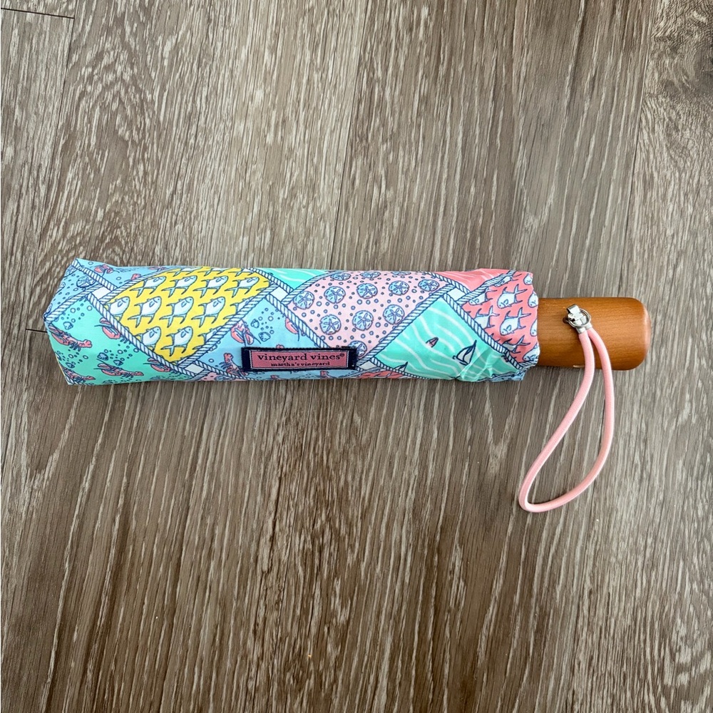 Vineyard Vines Patchwork Umbrella - image 1